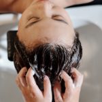 Wohlfühlmoment und Pflege für Haar und Kopfhaut